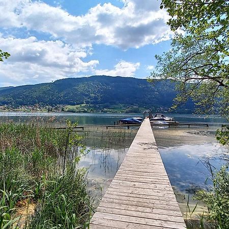 Seeblick Appartement Kaspar direkt am Ossiacher See mit Hallenbad Ski Gerlitzen Haus KMB Bodensdorf Exterior foto