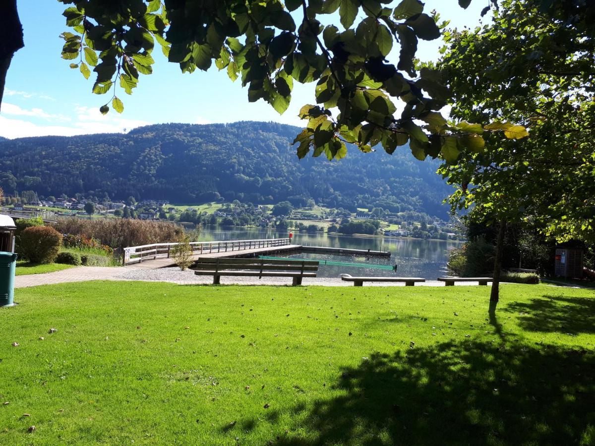 Seeblick Appartement Kaspar direkt am Ossiacher See mit Hallenbad Ski Gerlitzen Haus KMB Bodensdorf Exterior foto