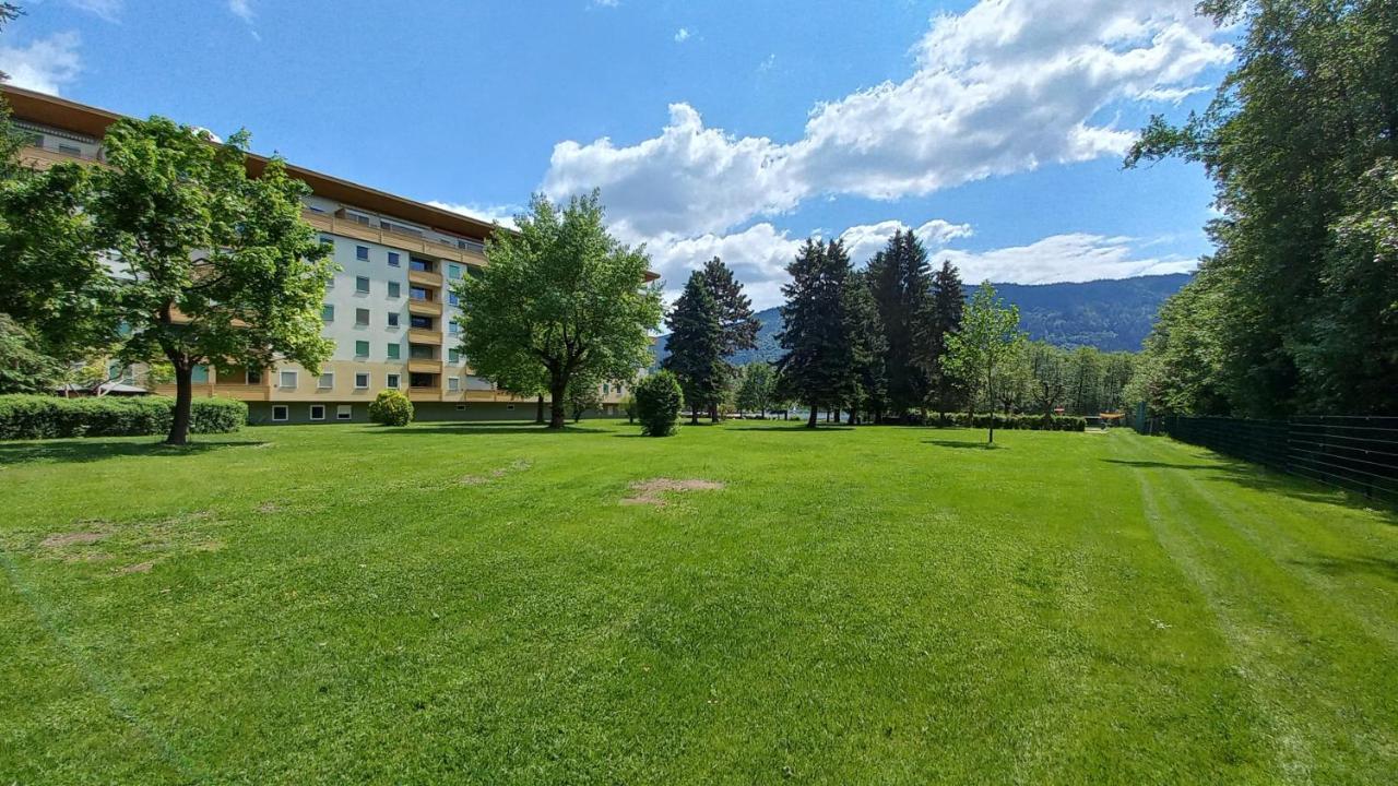 Seeblick Appartement Kaspar direkt am Ossiacher See mit Hallenbad Ski Gerlitzen Haus KMB Bodensdorf Exterior foto