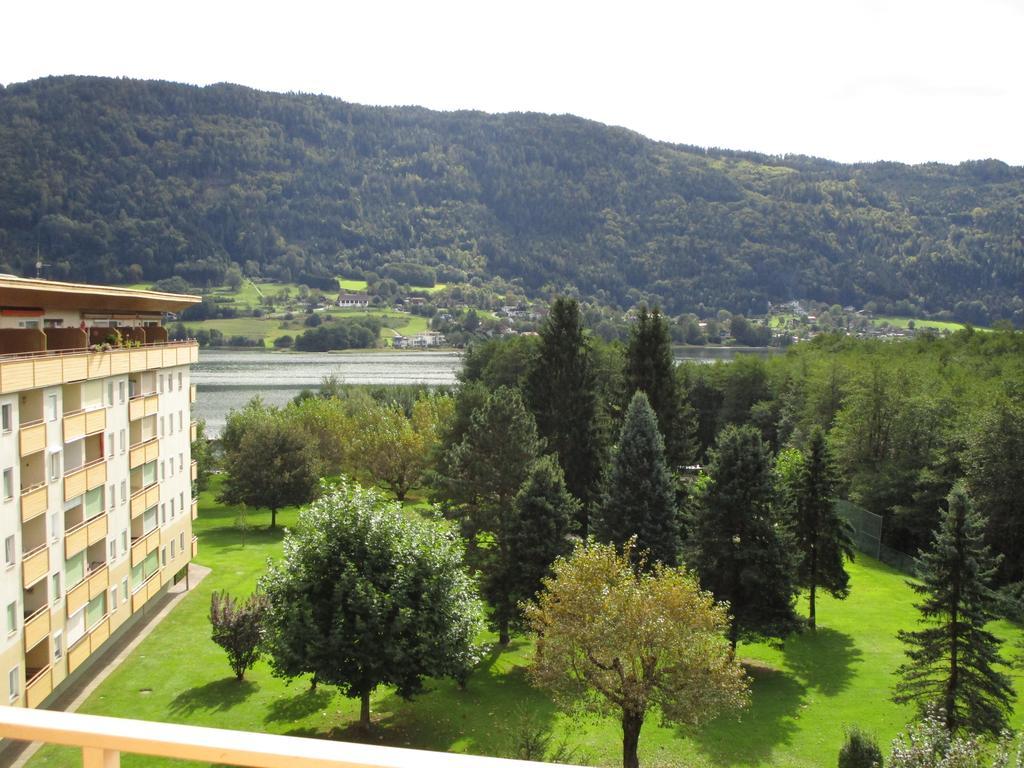 Seeblick Appartement Kaspar direkt am Ossiacher See mit Hallenbad Ski Gerlitzen Haus KMB Bodensdorf Exterior foto